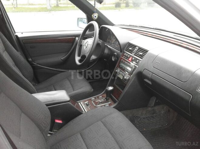 Mercedes C 180 1999, 177,623 km - 1.8 l - Bakı