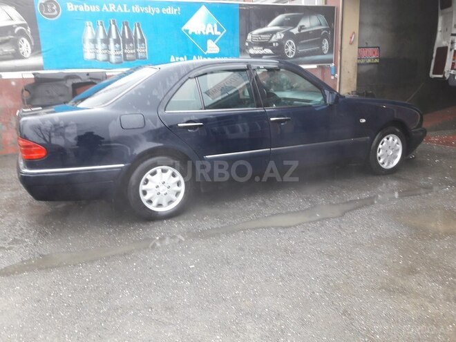 Mercedes E 200 1997, 243,000 km - 2.0 l - Xırdalan