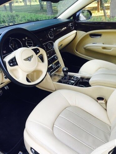 Bentley Mulsanne 2011, 27,000 km - 6.5 л - Bakı