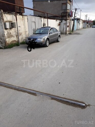 Volkswagen Passat 2003, 17,000 km - 1.8 l - Bakı