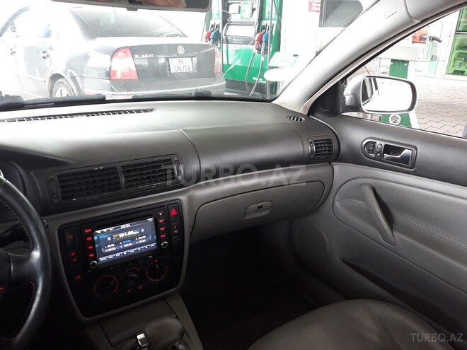 Volkswagen Passat 2003, 17,000 km - 1.8 l - Bakı