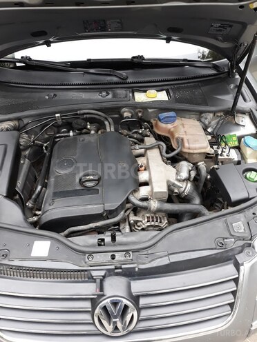 Volkswagen Passat 2003, 17,000 km - 1.8 l - Bakı