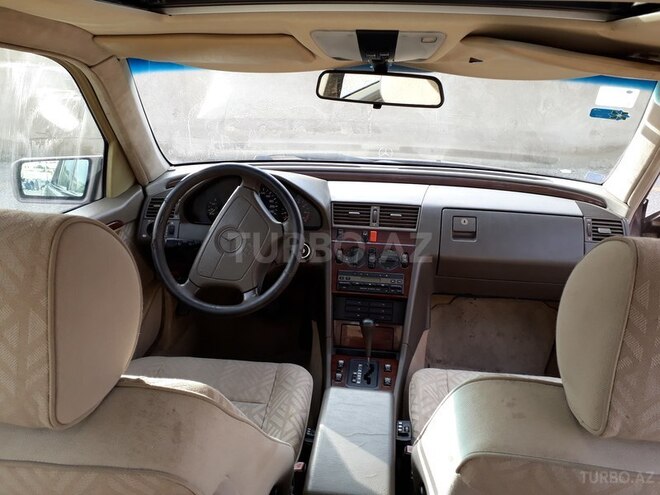 Mercedes C 180 1993, 286,000 km - 1.8 l - Bakı