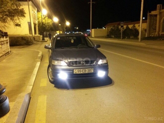 Opel Astra 1998, 320,000 km - 1.6 л - Bakı