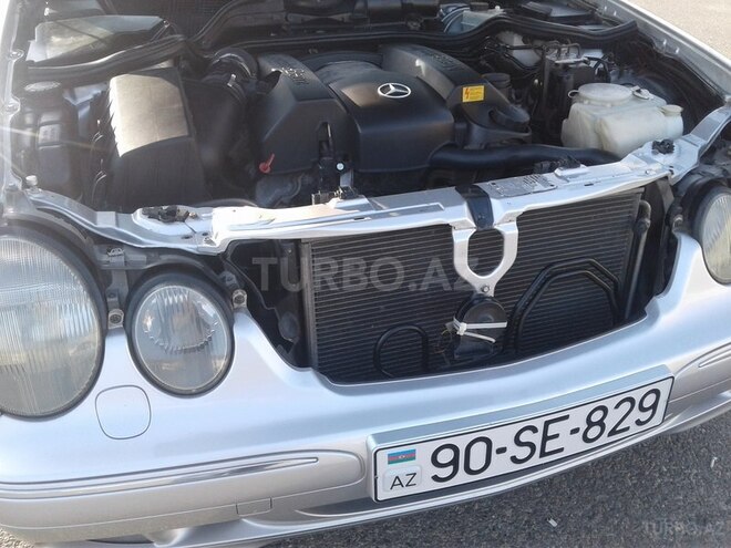 Mercedes E 260 2000, 216,000 km - 2.6 l - Bakı