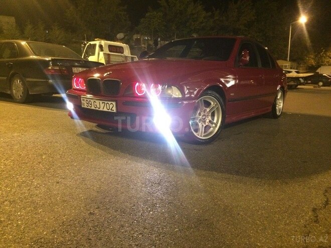 BMW 525 2002, 220,000 km - 2.5 l - Bakı