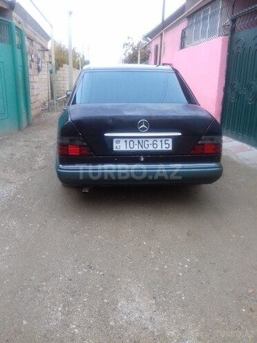 Mercedes E 250 1994, 568,625 km - 2.5 л - Şirvan