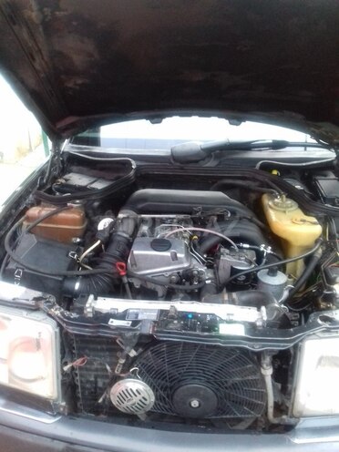 Mercedes E 250 1994, 568,625 km - 2.5 л - Şirvan