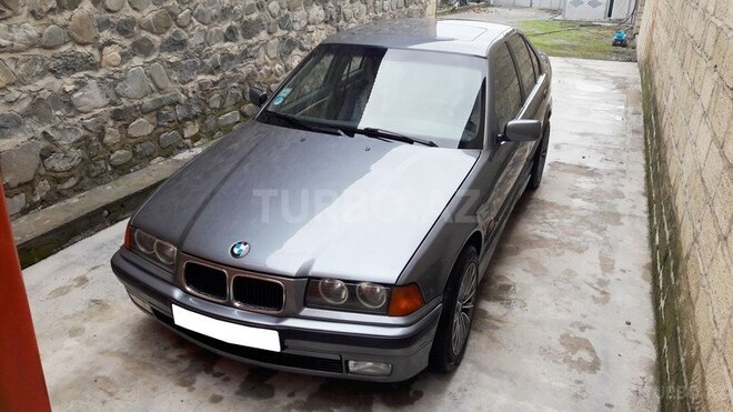 BMW 320 1994, 260 km - 0.4 l - Şəki