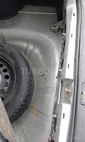 Opel Vectra 1995, 282,000 km - 2.0 l - Bakı
