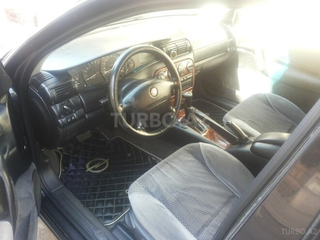 Opel Omega 1996, 270,000 km - 2.5 l - Bakı