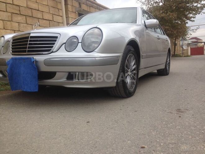 Mercedes E 240 2000, 11,000 km - 2.4 l - Bakı