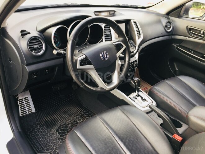 Changan Eado 2015, 28,500 km - 1.6 л - Bakı