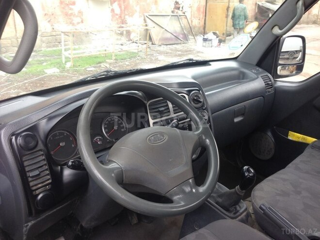 Kia Bongo 2008, 228,000 km - 2.7 l - Bakı