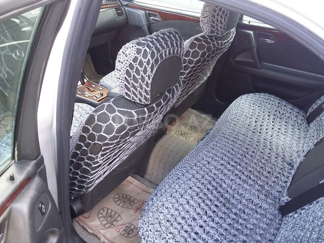 Mercedes E 260 1999, 350,000 km - 2.6 л - Mingəçevir