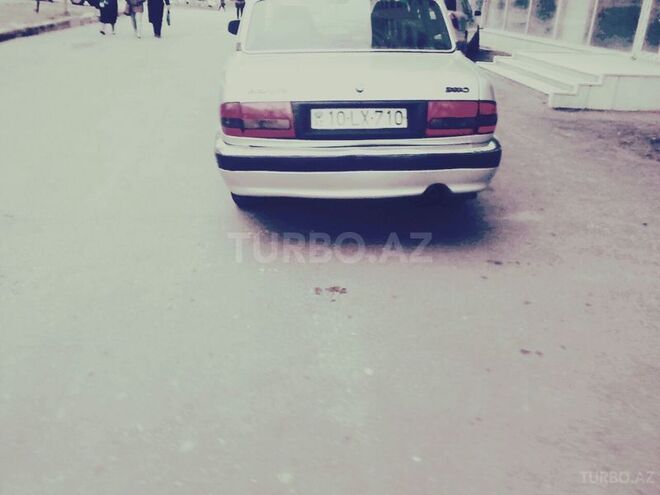 GAZ 31105 2003, 137,000 km - 2.4 l - Sumqayıt