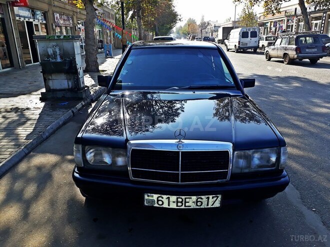 Mercedes 190 1985, 235,000 km - 2.0 л - Bakı