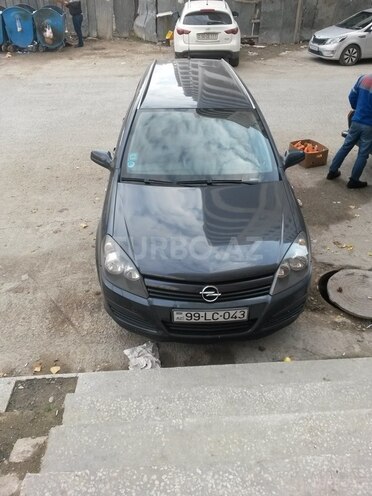 Opel Astra 2006, 224,000 km - 1.9 l - Bakı
