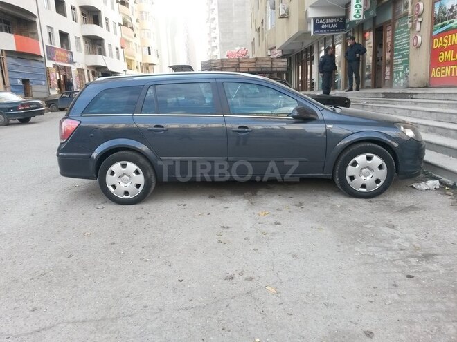 Opel Astra 2006, 224,000 km - 1.9 l - Bakı