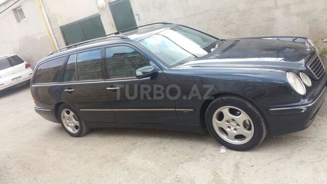Mercedes E 240 2000, 269,000 km - 2.6 l - Bakı