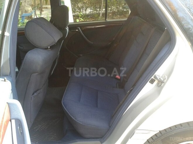 Mercedes C 220 1999, 430,000 km - 2.2 l - Yevlax