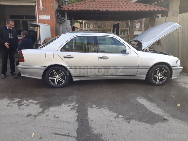 Mercedes C 230 1997, 246,500 km - 2.3 l - Bakı