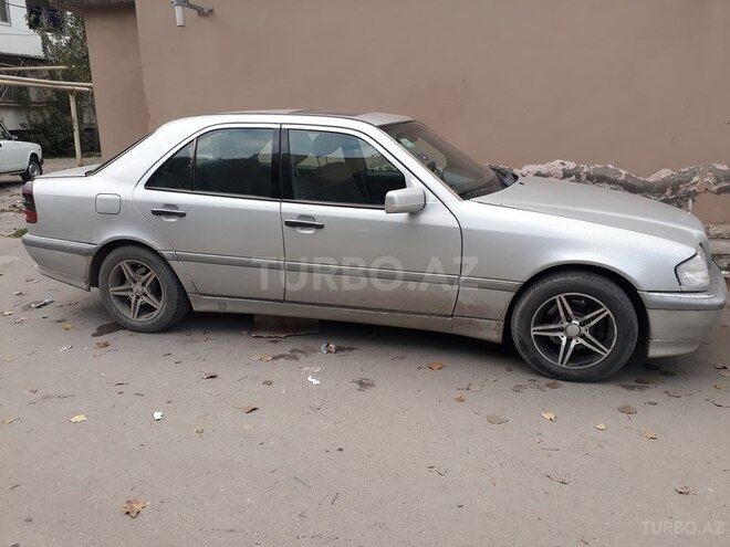 Mercedes C 230 1997, 246,500 km - 2.3 l - Bakı