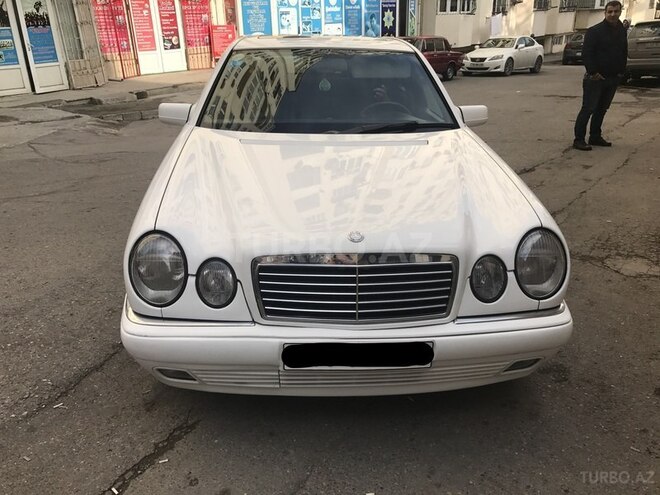 Mercedes E 230 1996, 279,000 km - 2.3 l - Bakı