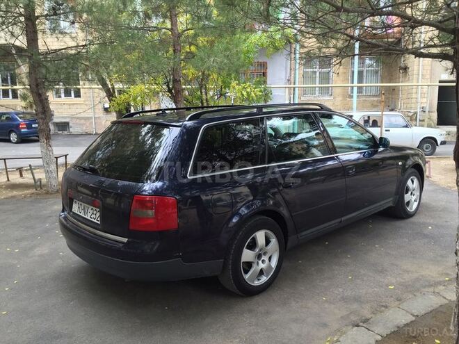 Audi A6 1999, 267,000 km - 2.4 л - Sumqayıt