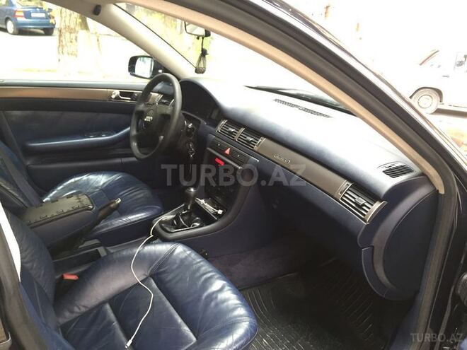 Audi A6 1999, 267,000 km - 2.4 л - Sumqayıt