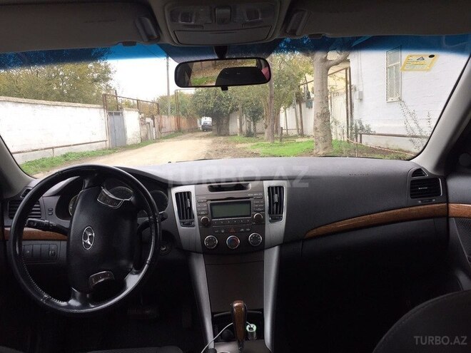 Hyundai Sonata 2008, 131,000 km - 2.4 l - Salyan