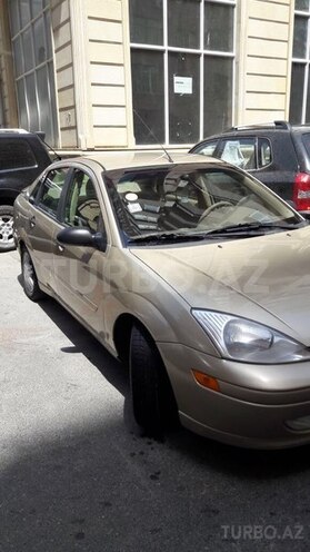 Ford Focus 2000, 175,000 km - 2.0 l - Bakı
