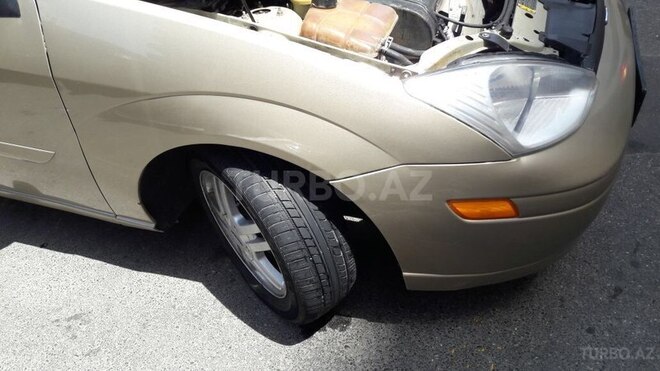 Ford Focus 2000, 175,000 km - 2.0 l - Bakı