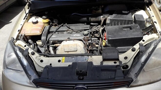 Ford Focus 2000, 175,000 km - 2.0 l - Bakı