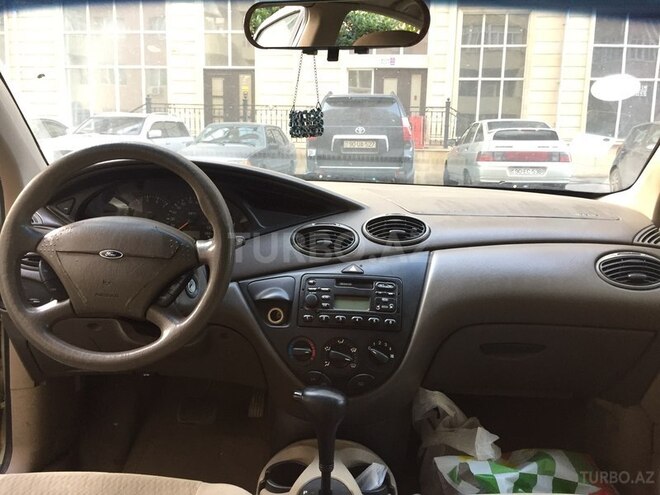 Ford Focus 2000, 175,000 km - 2.0 l - Bakı