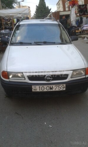 Opel Astra 1993, 200,000 km - 1.7 l - Bakı
