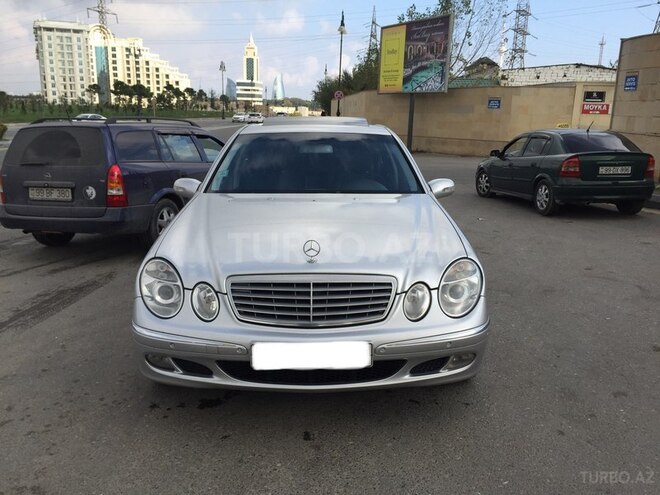 Mercedes E 220 2002, 250,000 km - 2.2 l - Bakı