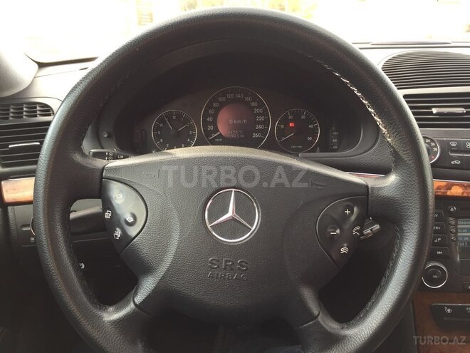 Mercedes E 220 2002, 250,000 km - 2.2 l - Bakı