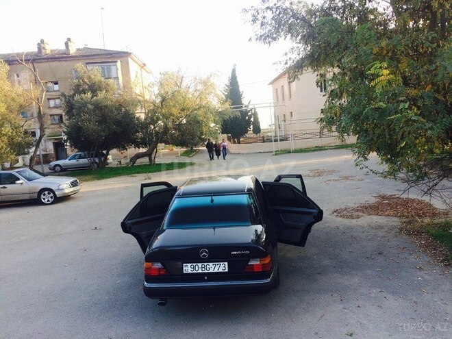 Mercedes E 200 1991, 251,541 km - 2.0 l - Bakı