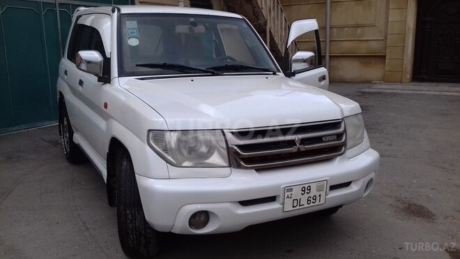 Mitsubishi Pajero io 2001, 203,155 km - 2.1 l - Bakı