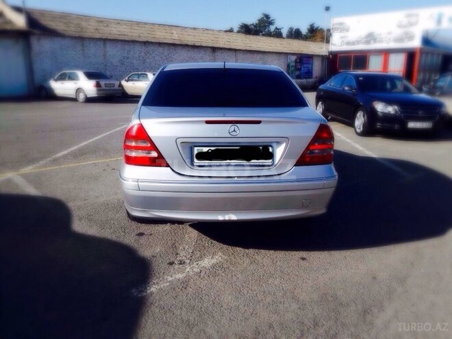 Mercedes C 200 2001, 178,000 km - 2.0 l - Gəncə