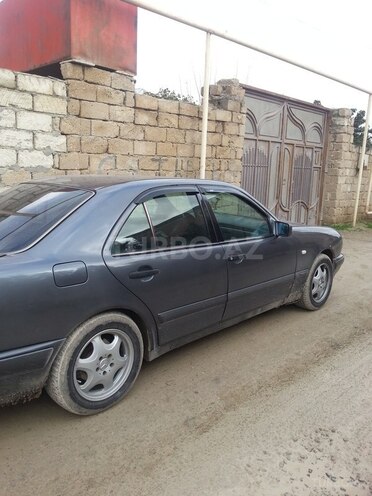 Mercedes C 230 1995, 354,000 km - 2.3 л - Bakı