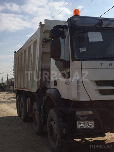 Iveco  2011, 393,000 km - 13.0 л - Bakı