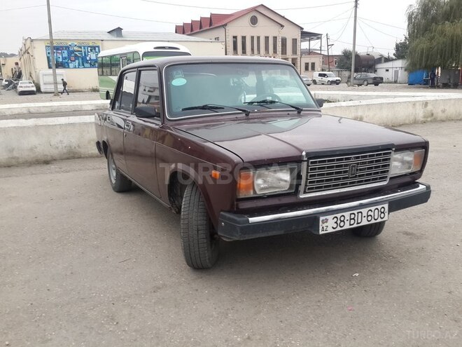 LADA (VAZ) 2107 2007, 72,000 km - 1.6 л - Qusar