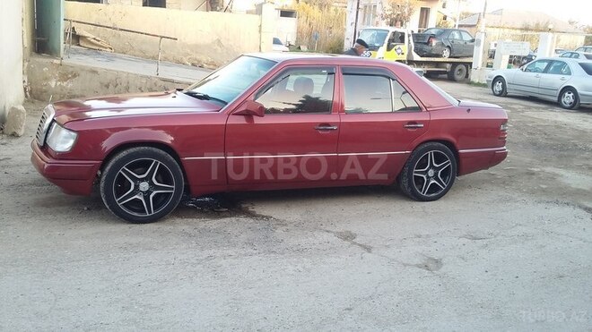 Mercedes E 230 1992, 250,000 km - 2.3 l - Sumqayıt