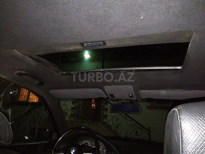 BMW 525 1999, 300,000 km - 2.5 l - Bakı