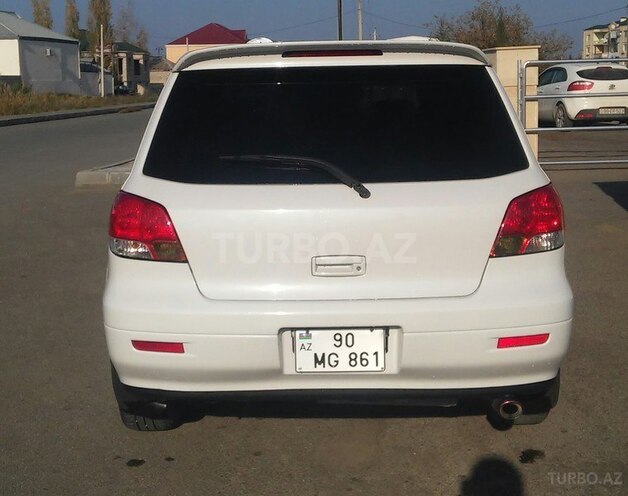 Mitsubishi Airtrek 2001, 272,500 km - 2.4 l - Yevlax