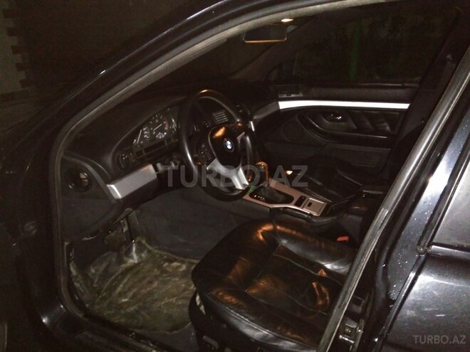 BMW 525 1999, 300,000 km - 2.5 l - Bakı