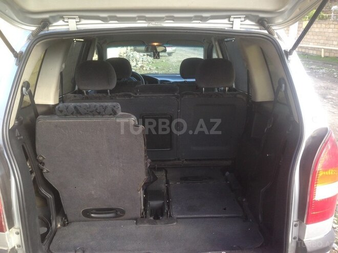 Opel Zafira 1999, 390,000 km - 1.6 л - Qusar
