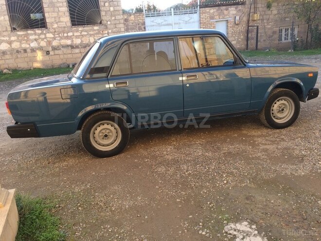 LADA (VAZ) 2107 2009, 85,000 km - 1.6 l - Gəncə